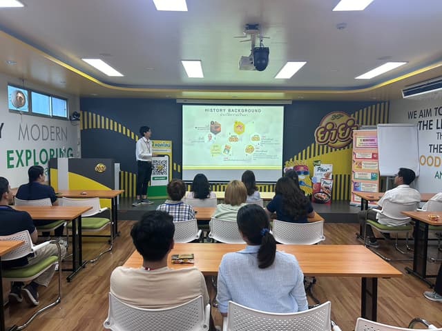 งานดี — Visitor from Ajinomoto Frozen Foods (Thailand) CO., LTD (AFT), affiliated of Ajinomoto Group.