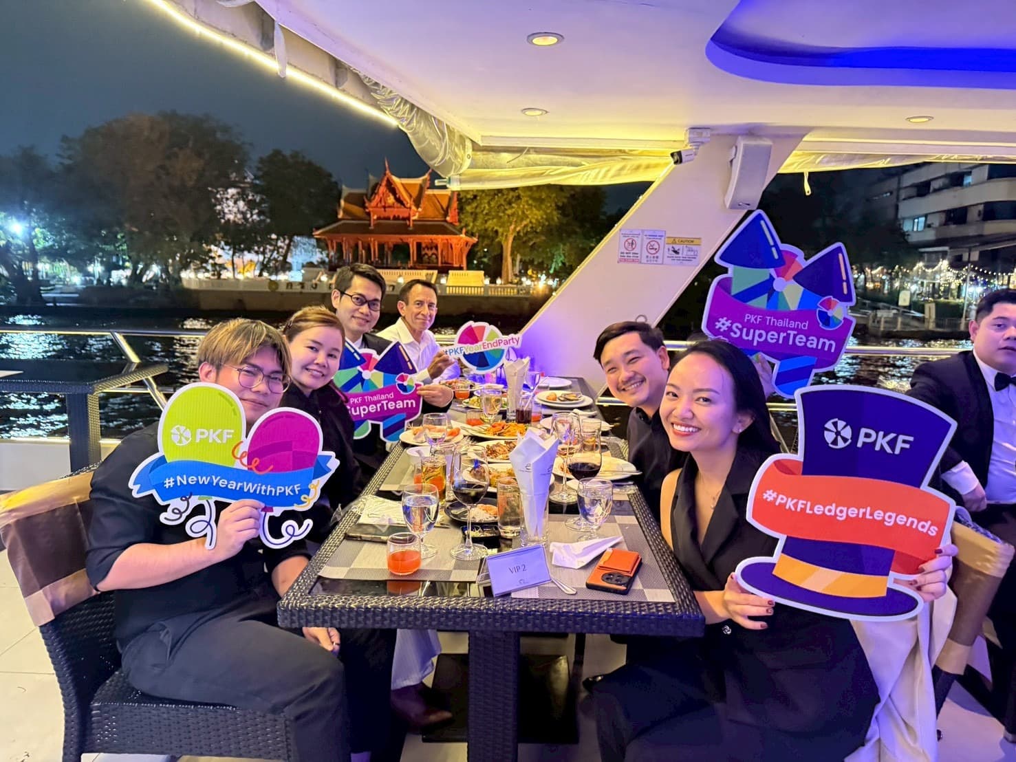 ชีวิตดี — ถ้าคุณกำลังมองหาที่ทำงานที่เต็มไปด้วยพลังบวก ทีมที่พร้อมสนับสนุน และกิจกรรมที่ทำให้ทุกวันพิเศษกว่าเดิม…มาร่วมเป็นส่วนหนึ่งกับเรา
