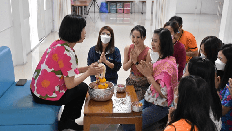 สังคมดี — สงกรานต์ไทย สืบสานความเป็นไทย