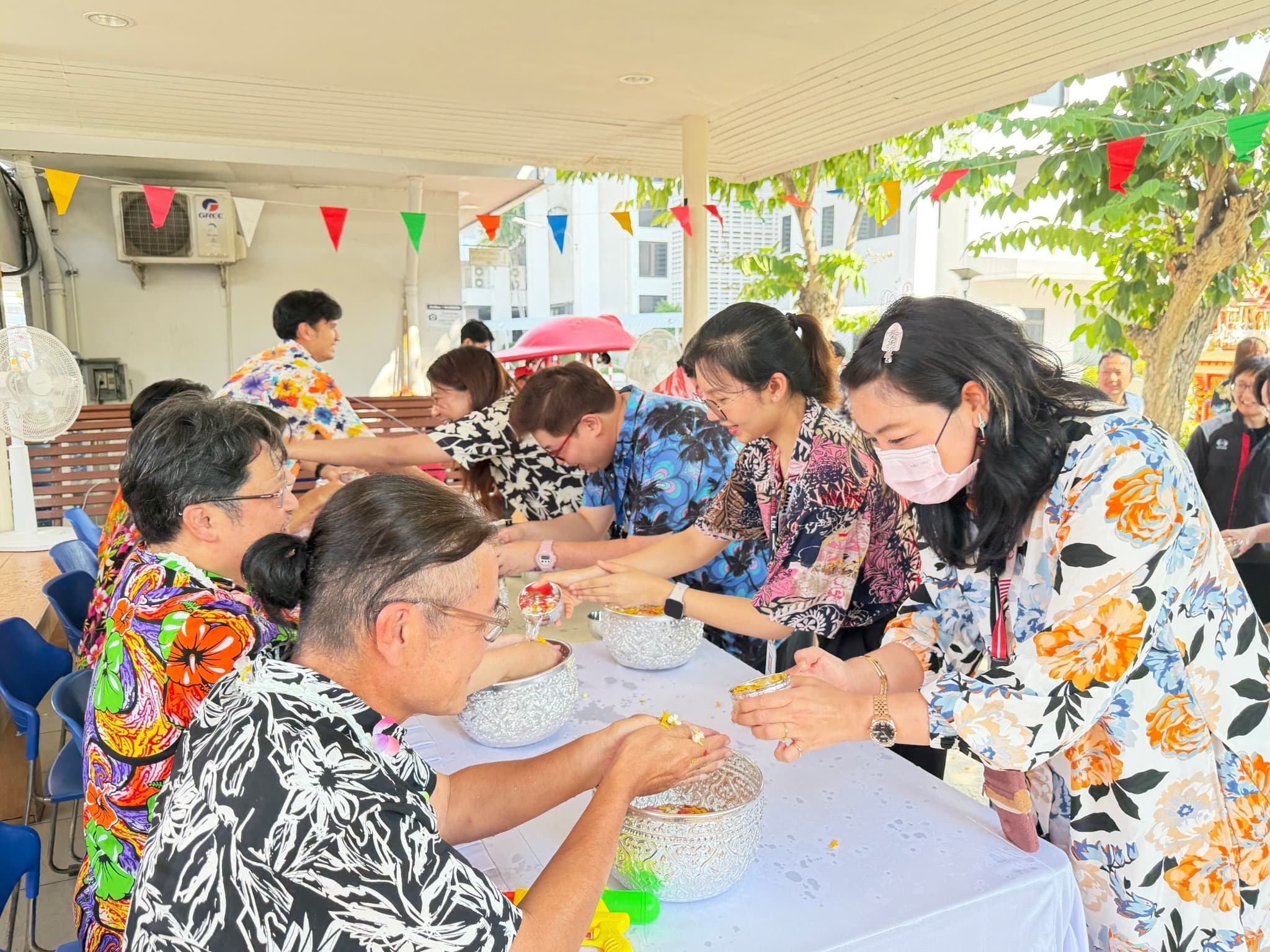 ชีวิตดี (1)
