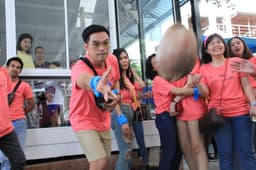 เงินดี — กิจกรรมกระชับความสัมพันธ์