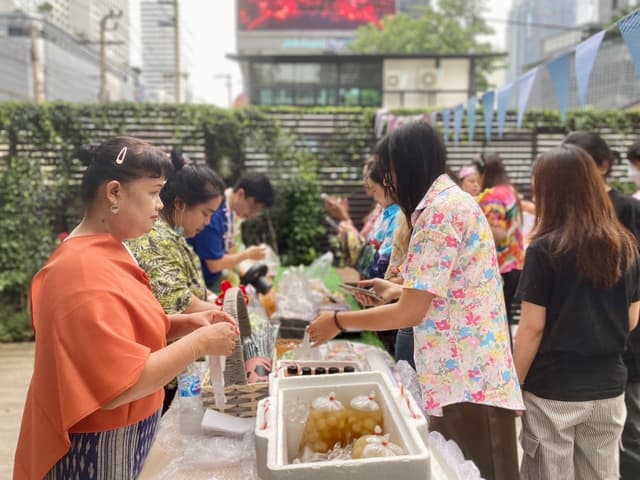 สังคมดี — กิจกรรม Rockworth Marketplace