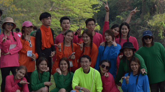Good Community — " คุณหมอของเราก็ร่วมเล่นกิจกรรมกีฬาสีในครั้งนี้ด้วยนะคะ "