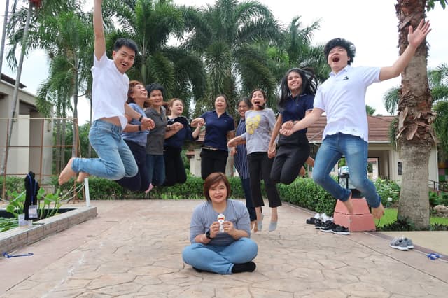งานดี — จัดกิจกรรมสัมมนา นอกสถานที่ใ้ห้กับพนักงาน