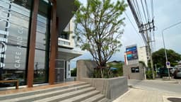 ชีวิตดี — ภาพบรรยากาศ สถานที่ทำงาน