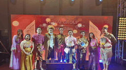 สังคมดี — ภาพบรรยากาศการกิจกรรมสังสรรค์ปีใหม่ ธีม พรหมลิขิต