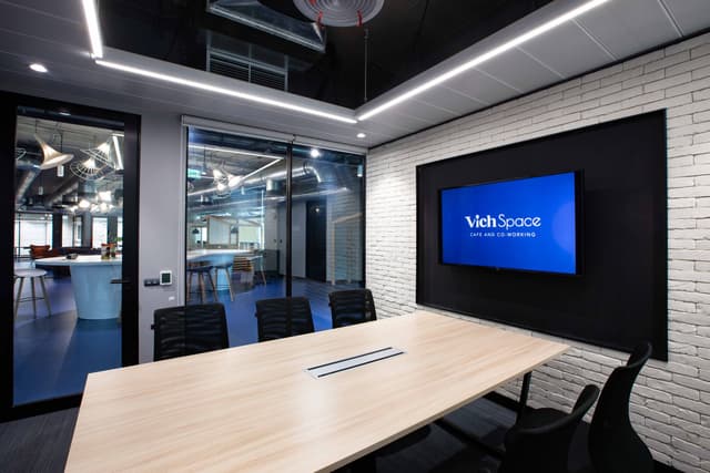 Co-Working Space & Meeting Room (3)