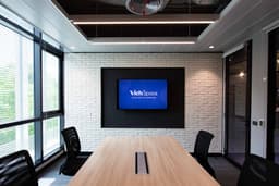 Co-Working Space & Meeting Room (1)