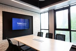 Co-Working Space & Meeting Room (2)