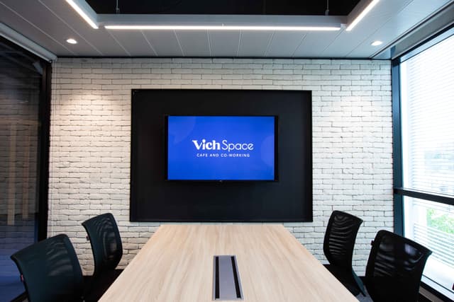 Co-Working Space & Meeting Room (5)