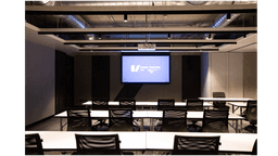 Co-Working Space & Meeting Room (20)