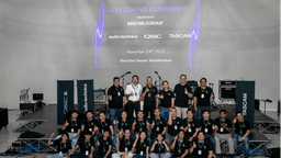 งานดี — บรรยากาศ งาน "𝐋𝐢𝐯𝐞 𝐒𝐨𝐮𝐧𝐝 𝐄𝐱𝐩𝐞𝐫𝐢𝐞𝐧𝐜𝐞 𝐏𝐫𝐞𝐬𝐞𝐧𝐭𝐞𝐝 𝐛𝐲 𝐕𝐢𝐜𝐡𝐚𝐢 𝐆𝐫𝐨𝐮𝐩" งานเปิดตัวสินค้าใหม่จากแบรนด์ QSC L Class Series, #TASCAM SonicView Series และ Audio-Technica ATS99 จัดขึ้นที่ Black Box Theatre, มหาวิทยาลัยมหิดล ศาลายา
