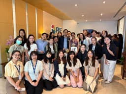 งานดี — ชื่นมื่นร่วมยินดี ปรับตำแหน่งประจำปี ไม่ว่าคนไทย หรือ เทศ ก็มีโอกาสดี ๆ ได้เสมอ