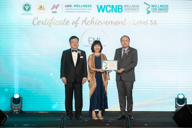 ทำไมต้องร่วมงานกับเรา — ได้รับ Certificate of Achievement (ประกาศนียบัตร ระดับ 5A ผ่านเกณฑ์ทั้ง 9 หมวด โดยมีคะแนนแต่ละหมวด 80% ขึ้นไป) โดยมี ท่านนายสุรชัย ชัยตระกูลทอง ผู้แทนรัฐมนตรีกระทรวงแรงงาน ผู้ช่วยรัฐมนตรีประจำกระทรวงแรงงาน และท่าน ศ.ดร.เกรียงศักดิ์ เจริญวงศ์ศักดิ์ ประธาน Wellness Nation-Building Institute เป็นผู้มอบรางวัล ในพิธีมอบรางวัล องค์กรสุขสภาพเพื่อการสร้างชาติ ครั้งที่ 1 ในโครงการ “การพัฒนาสุขสภาพขององค์กรเพื่อการสร้างชาติ (Wellness Corporate Nation-Building)” ในวันเสาร์ที่ 1 เมษายน 2566 เวลา 18.00 - 21.00 น. ณ ห้องประชุม Grand Ballroom คริสตัล ดีไซน์ เซ็นเตอร์ (Crystal Design Center : CDC)