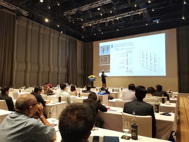 งานดี — Kin Long embraces the philosophy of “Unique value is created by professionalism, but no future shall be created by speculation”. This has made Kin Long standing on the leading position in construction hardware market.